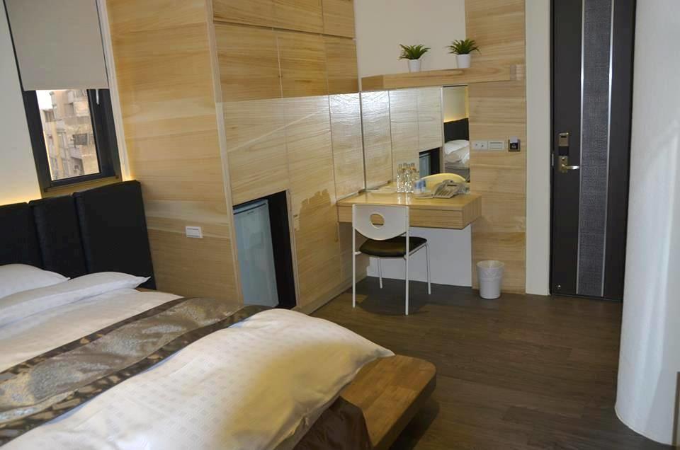 Happy Hostel Lukang Bagian luar foto